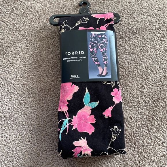 torrid Pants - Torrid - Floral Print Leggings